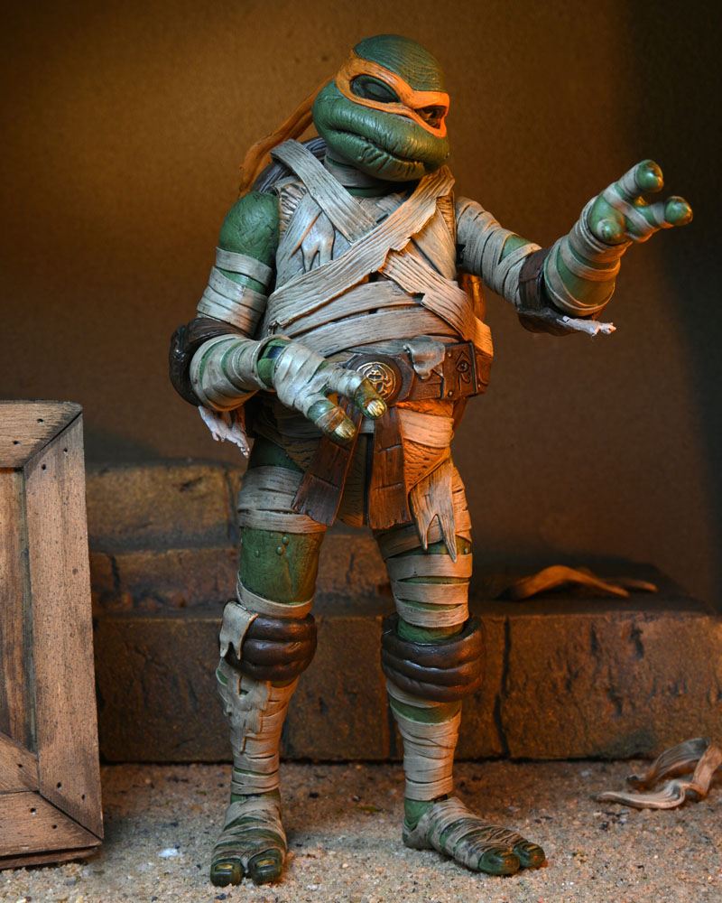 Universal Monsters x Teenage Mutant Ninja Turtles Figura Ultimate Michelangelo as The Mummy 18 cm