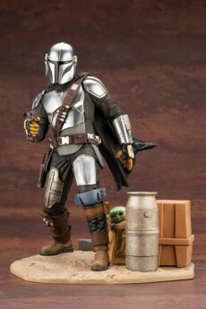 FIGURA STAR WARS THE MANDALORIAN WITH GROGU ARTFX